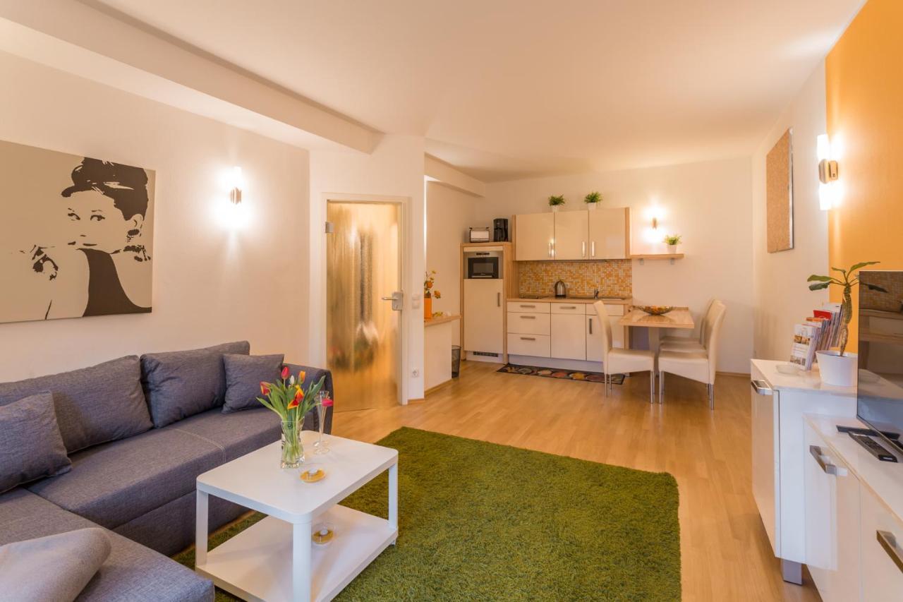 Apartment 1, Rothenburger Strasse Dresden Eksteriør billede