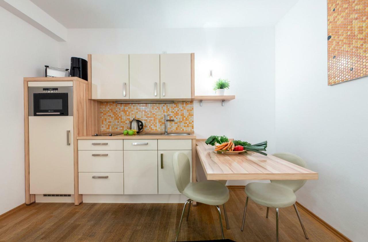 Apartment 1, Rothenburger Strasse Dresden Eksteriør billede