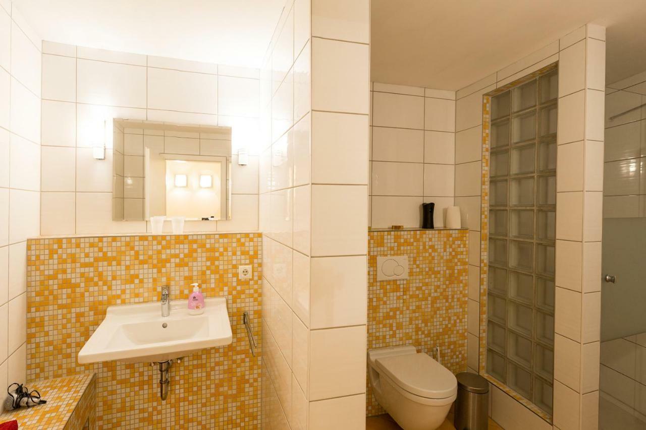 Apartment 1, Rothenburger Strasse Dresden Eksteriør billede